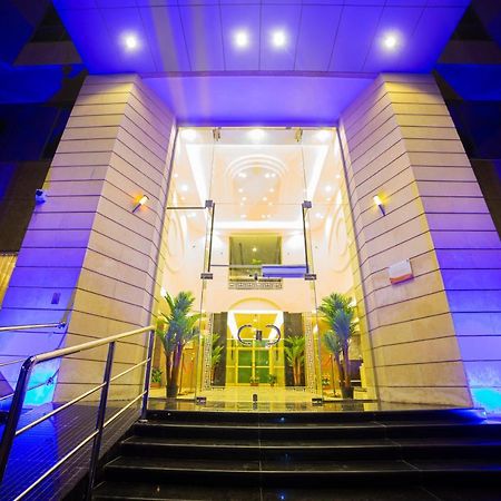 مبيت التحلية للشقق المخدومة تشغيل و إدارة الماسية الأولى Jidá Exterior foto